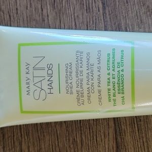 Mary Kay Satin Hands White Tea & Citrus hand cream